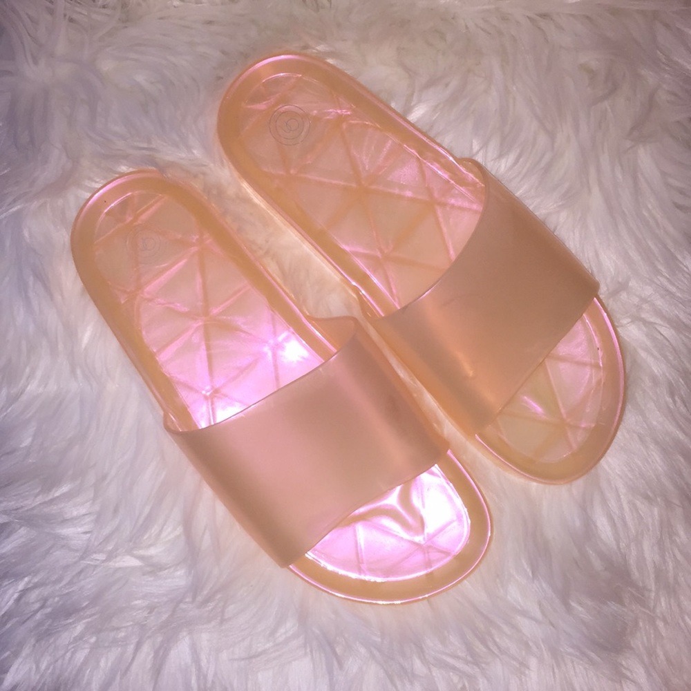 🌸New Urban Outfitters Slides🌸